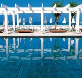 Kyperský hotel Almyra s bazénem