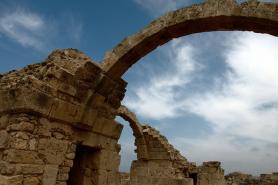 Kato Paphos a pevnost Saranta Kolones