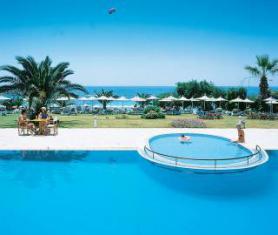 Kyperský hotel Alion Beach s bazénem