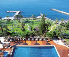 Kyperský hotel Amathus Beach s bazénem