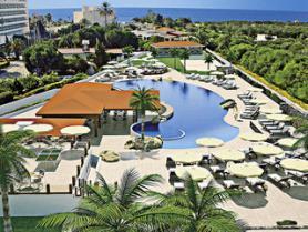 Kyperský hotel Christofinia s bazénem