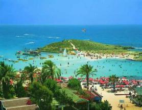 Kyperský hotel Christofinia s pláží