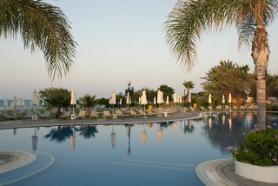 Kyperský hotel Sentido Kouzalis Beach s bazénem